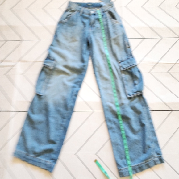 Wild Fable mid-rise cargo baggy women's jeans, size 00. - Picture 2 of 8